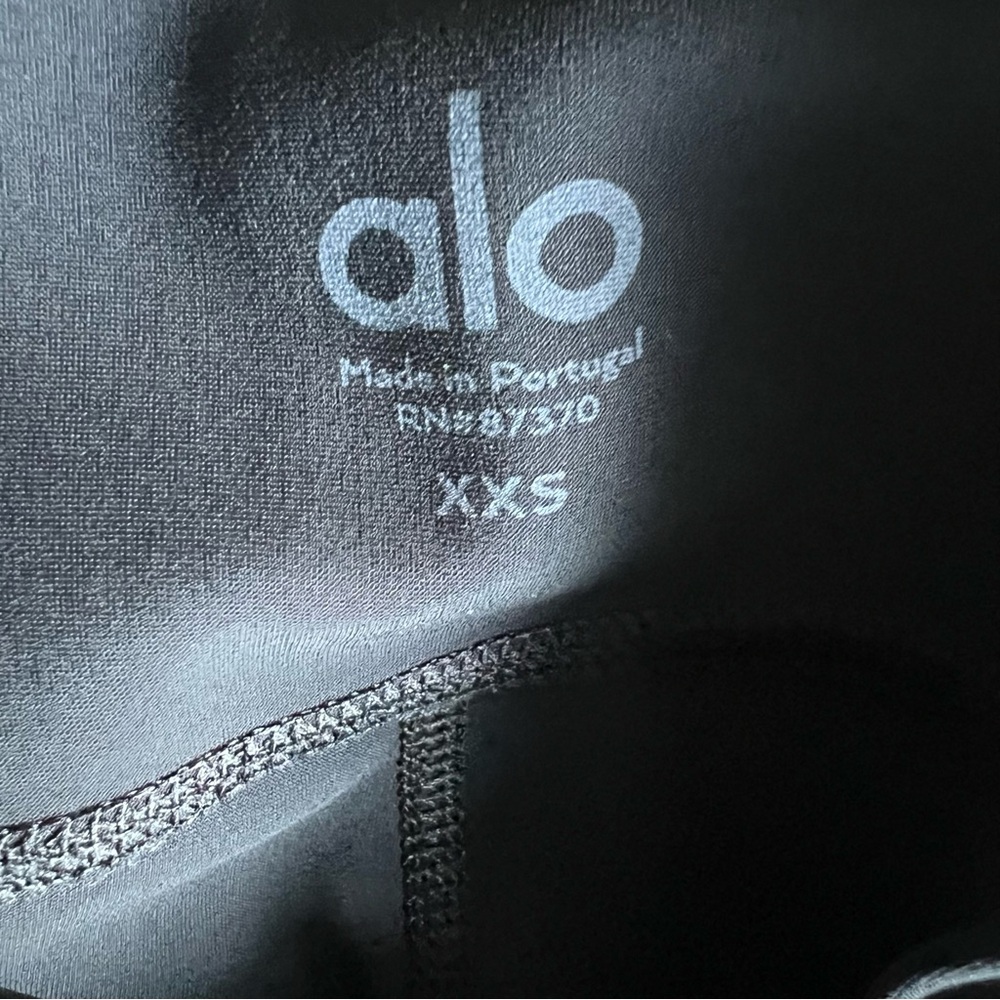 ALO Yoga Ripped Warrior High Waist Leggings Size XXS - Picture 10 of 12
